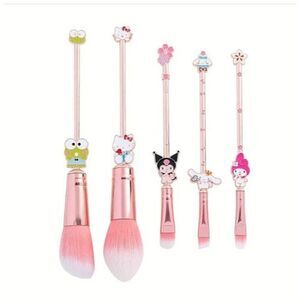 NEW! 5pcs Hello Kitty and Friends Makeup Brush w/ Metal Handles & Travel Case!